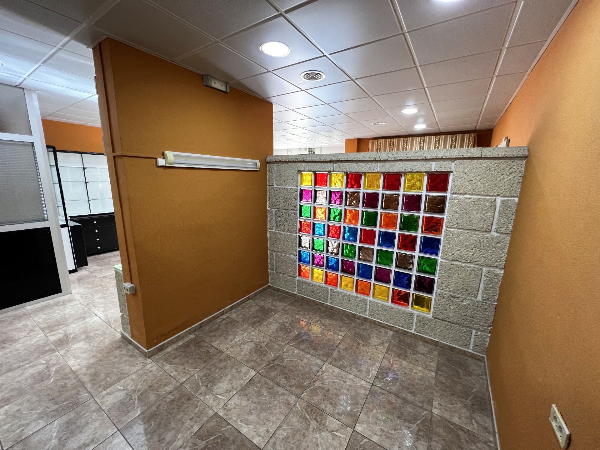 Local comercial en C/ Timanfaya 8