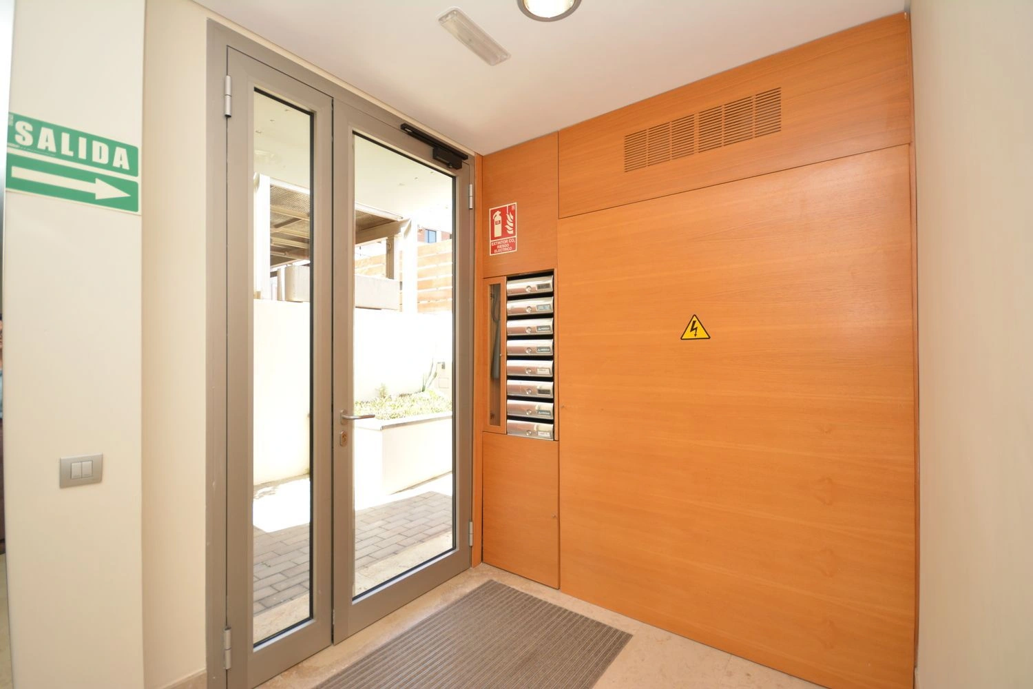✨ VIVIENDA DE LUJO CON VARIAS TERRAZAS Y MUCHA PRIVACIDAD EN RESIDENCIAL ANAGA.