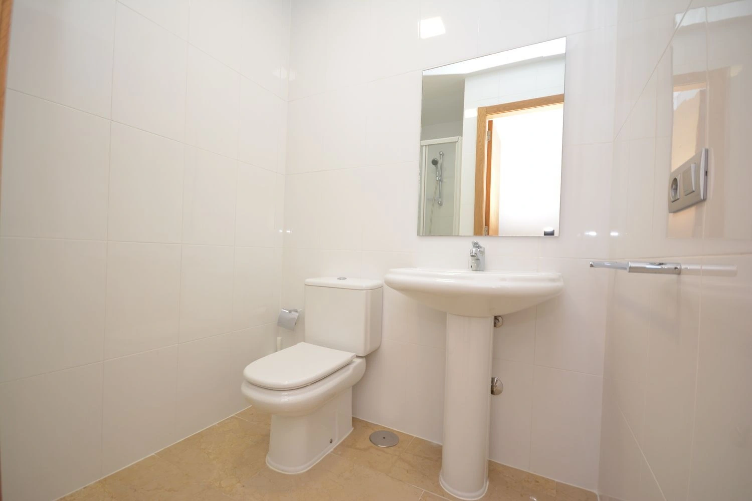 ✨ VIVIENDA DE LUJO CON VARIAS TERRAZAS Y MUCHA PRIVACIDAD EN RESIDENCIAL ANAGA.