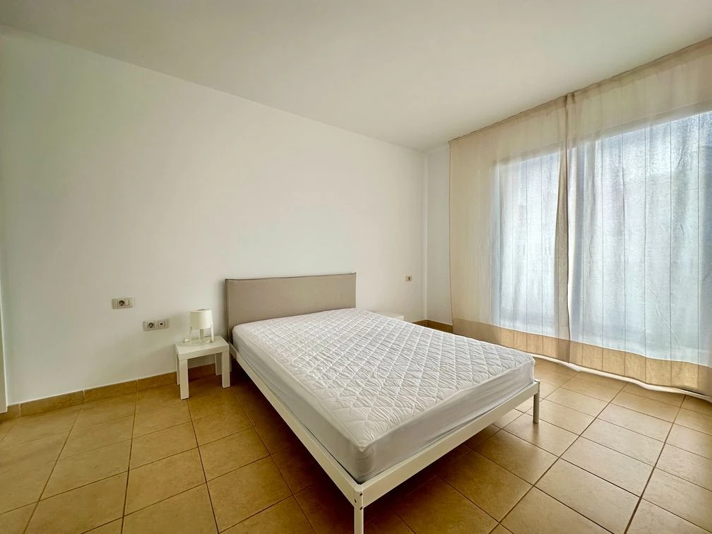 Piso en esquina muy luminoso con 2 terrazas y vestidor – Cruz del Señor