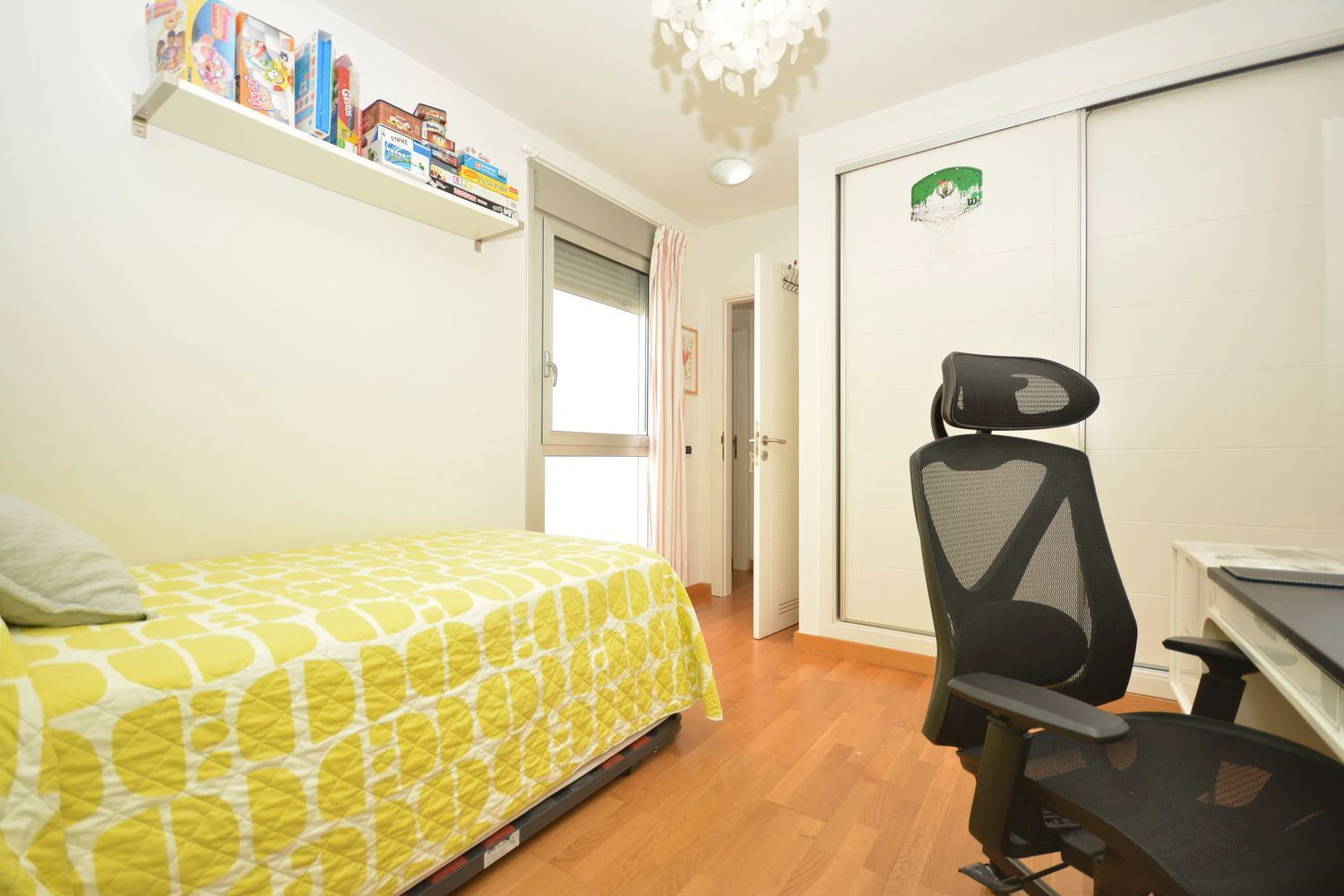 PENTHOUSE AVEC TERRASSE PRIVÉE ET PANNEAUX SOLAIRES AU CENTRE DE SANTA CRUZ