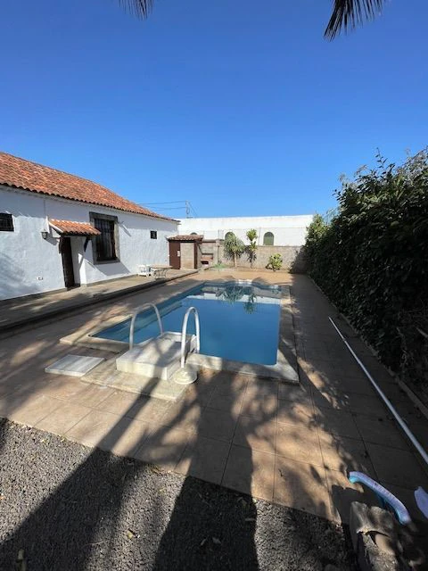 Se alquila Chalet con piscina Puerto de la Cruz