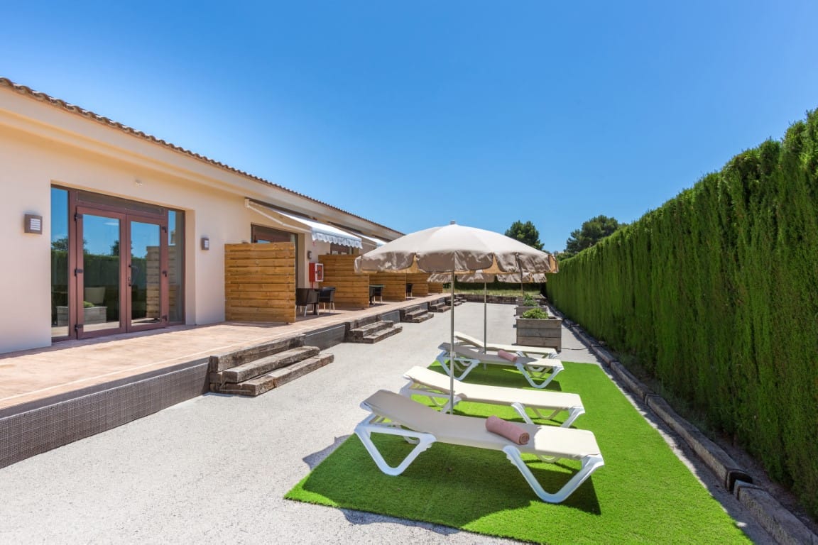 Venta. Commercial Unit en Javea