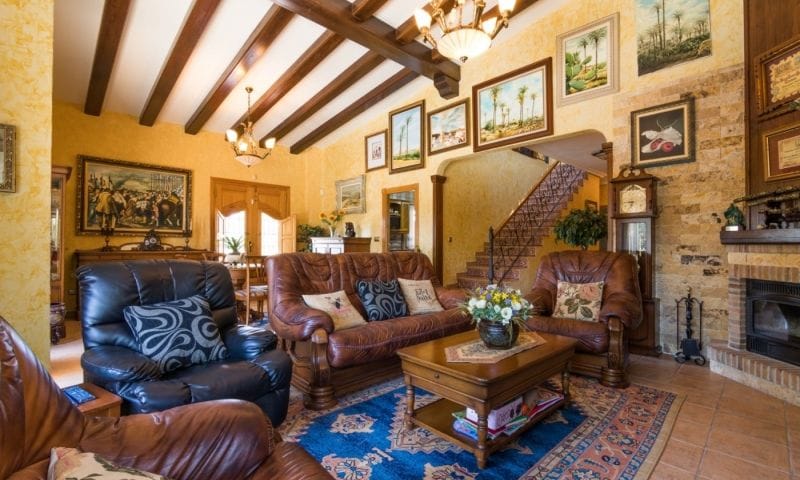 For Sale. Villa in Crevillente