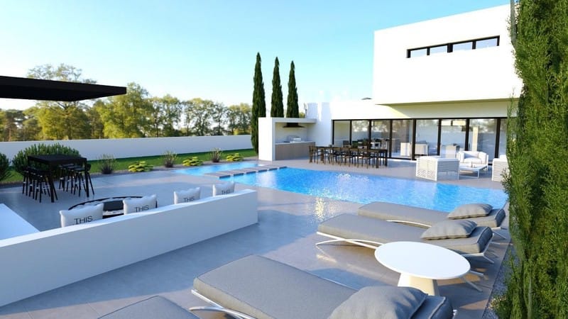 For Sale. Villa in Benidorm