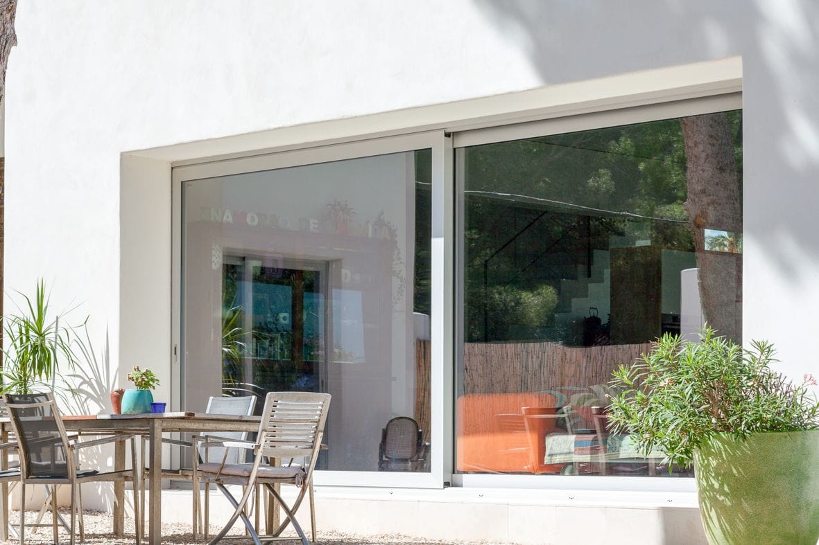Modern villa in Las Rotas.