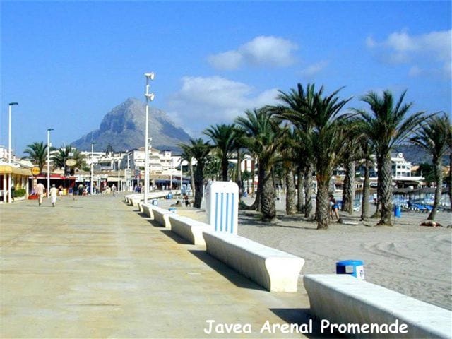 Verkoop. Rijhuis in Javea