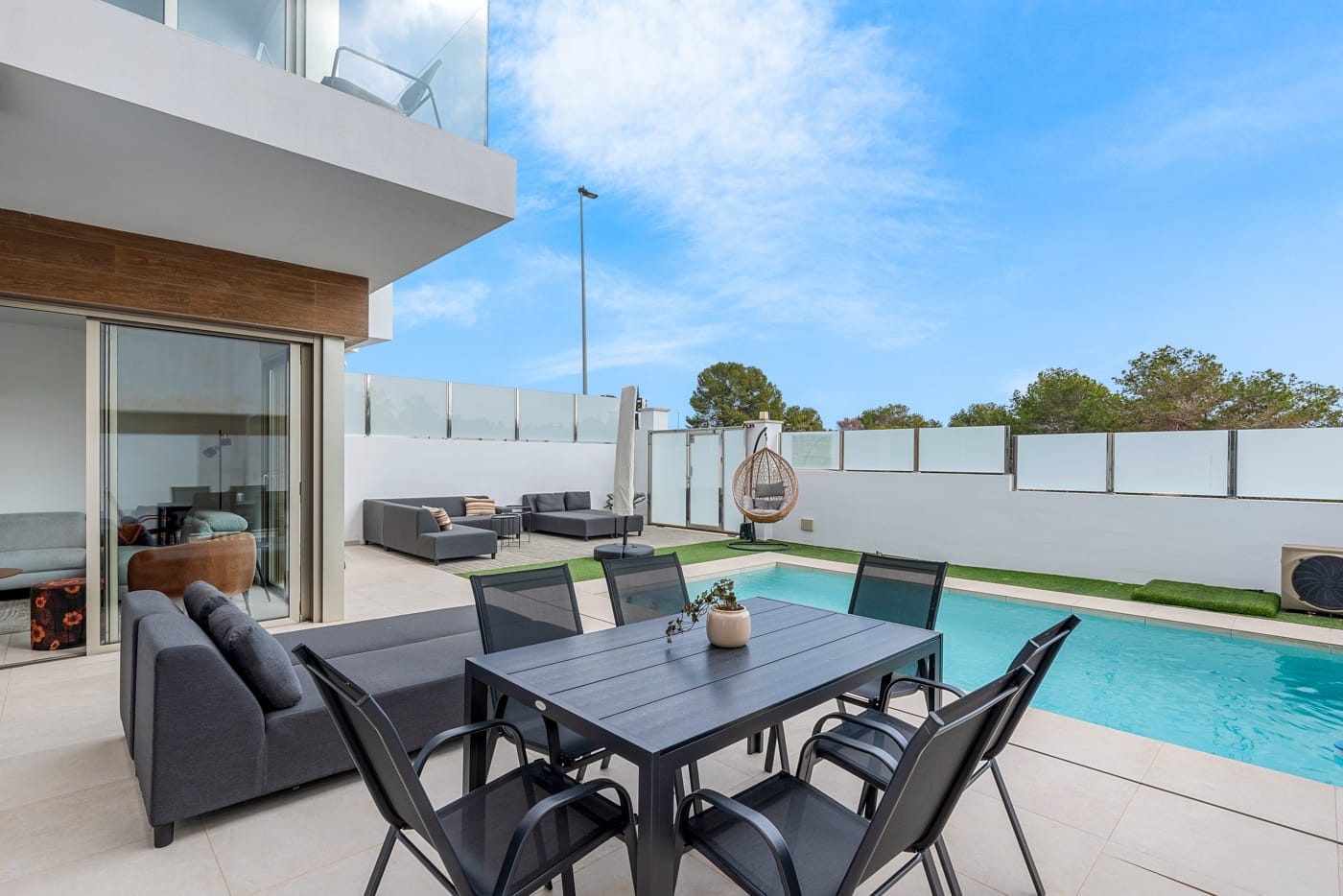Venta. Villa en Orihuela Costa