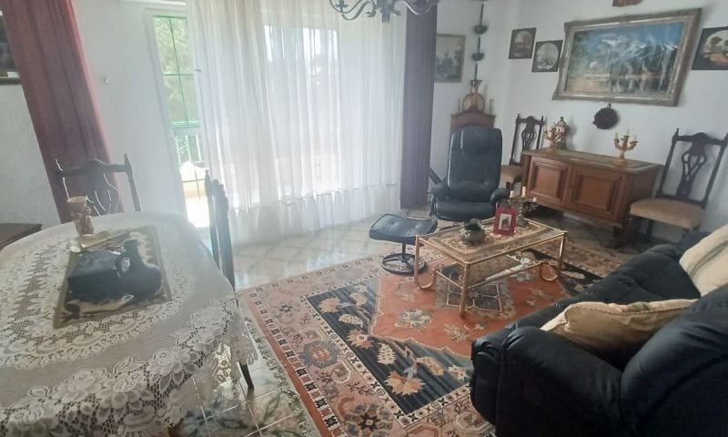 Venta. Villa en Pinar De Campoverde