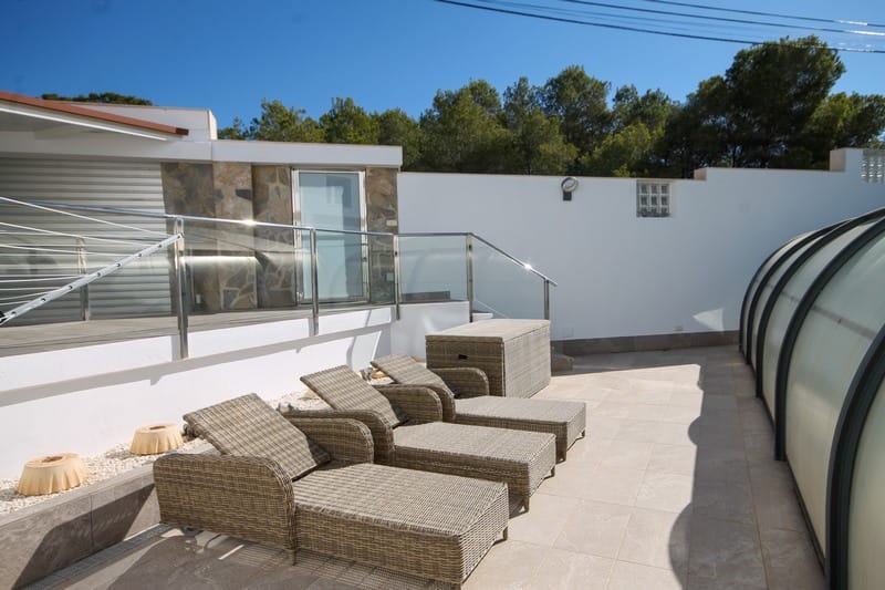 Venta. Villa en San Miguel de Salinas