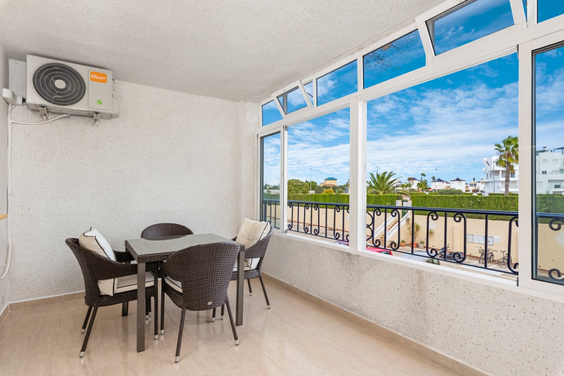 Venta. Apartment en Orihuela Costa