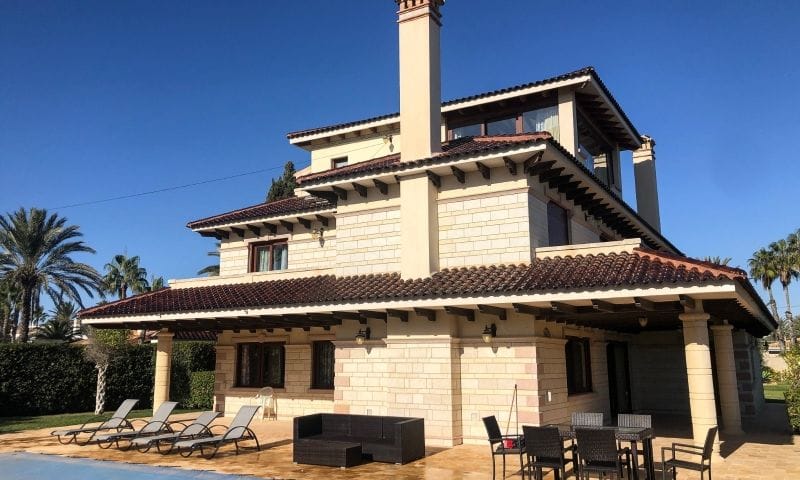 For Sale. Villa in Orihuela Costa