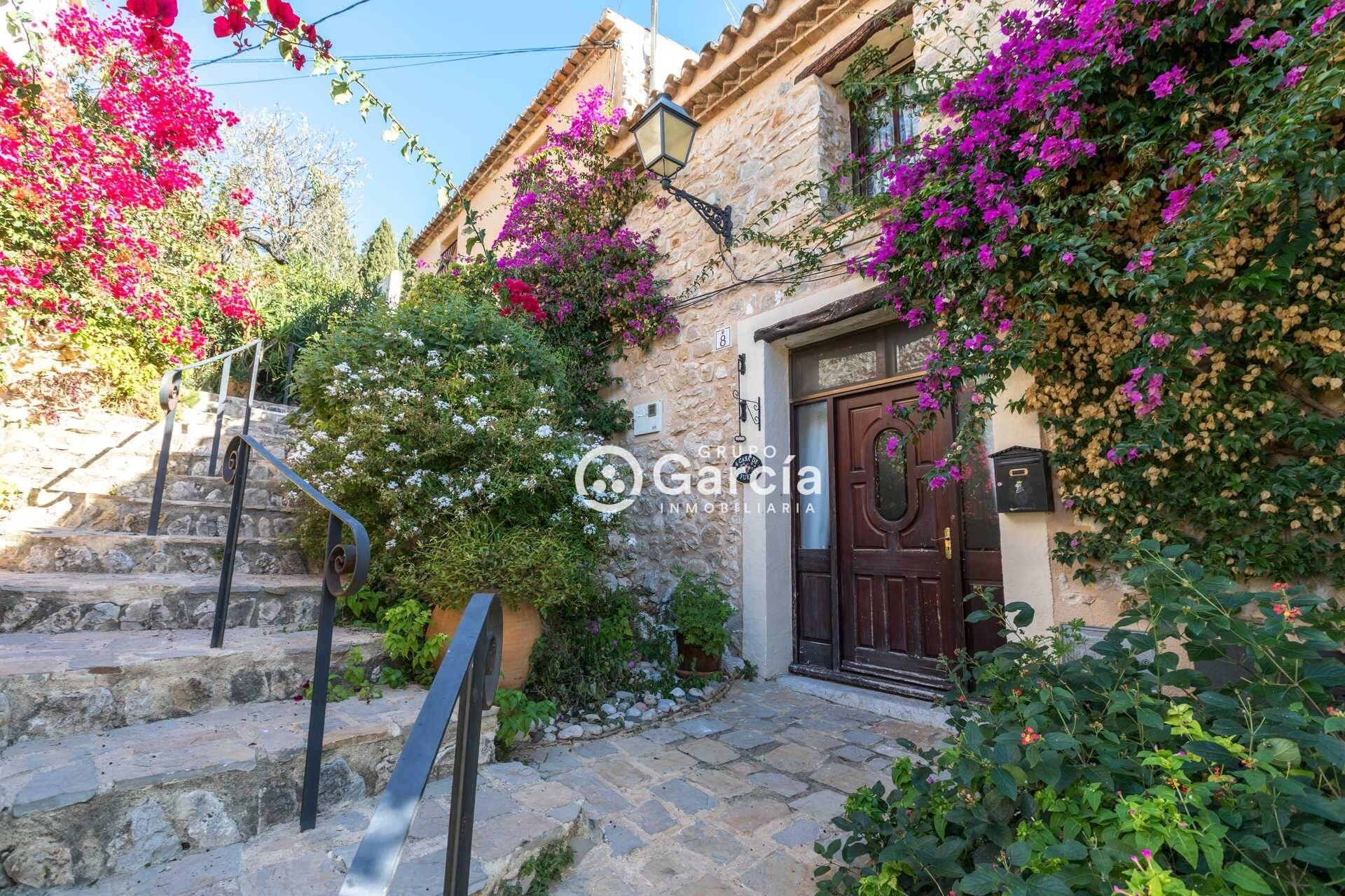 For Sale. Villa in Lliber