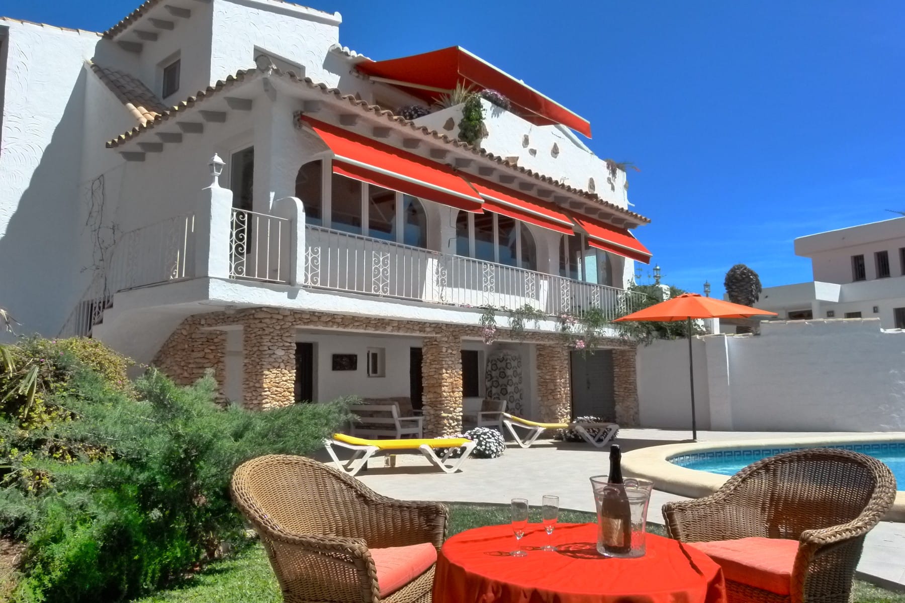 Verkoop. Villa in Moraira