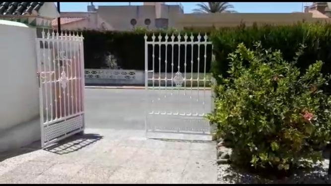 Venta. Villa en Torrevieja