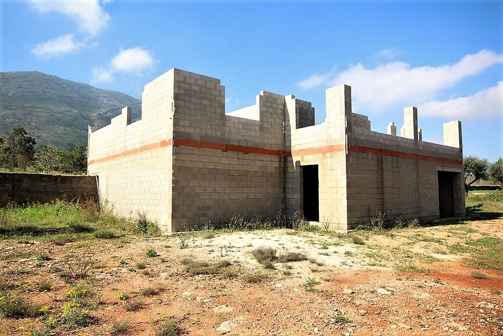 For Sale. Plot in Parcent