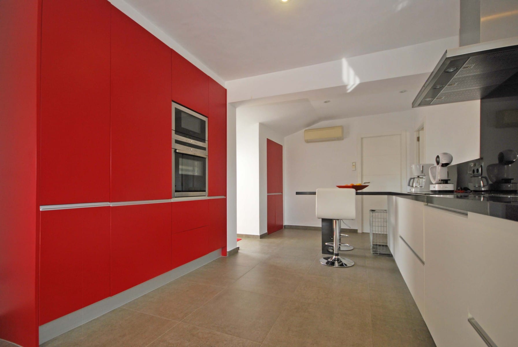 Verkoop. Villa in Javea