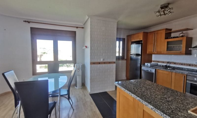 Venta. Villa en Algorfa