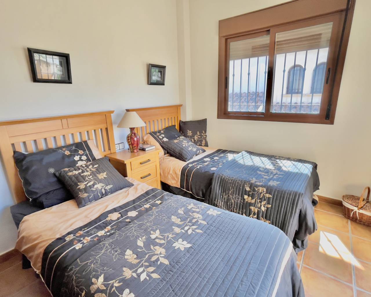 Venta. Villa en Algorfa