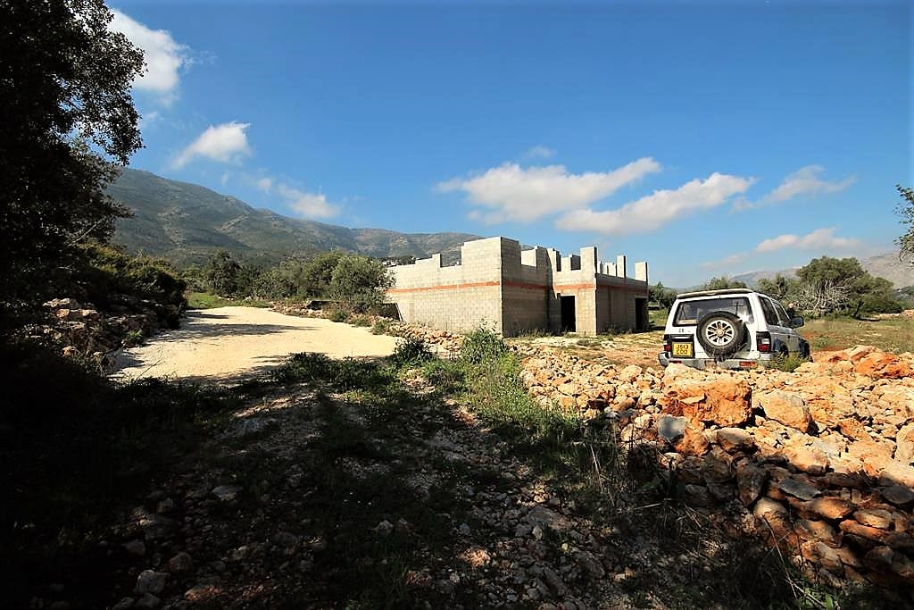 For Sale. Plot in Parcent