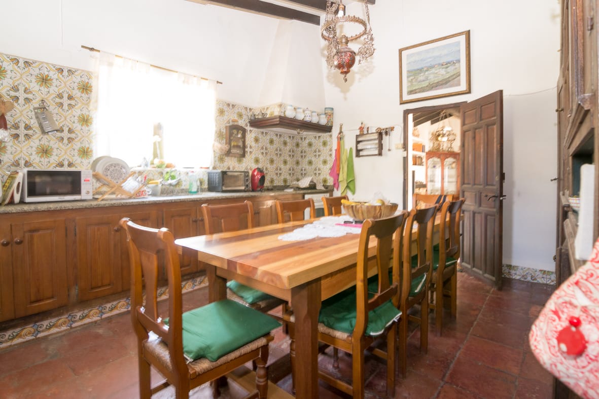 Villa in Las Marinas, nur wenige Schritte von der Stadt entfernt.