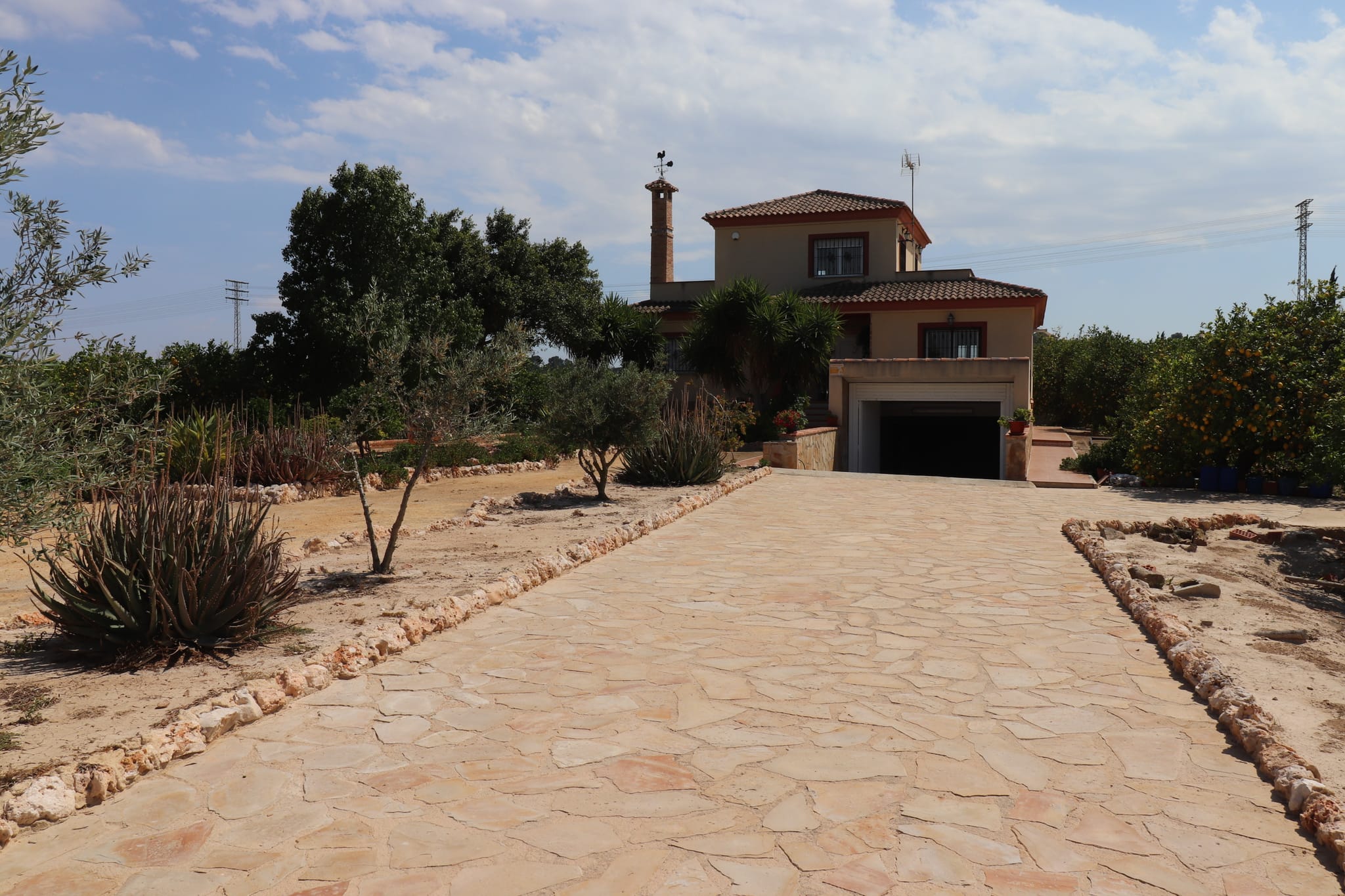 For Sale. Country House in Algorfa