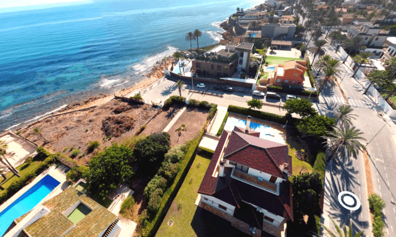 For Sale. Villa in Orihuela Costa