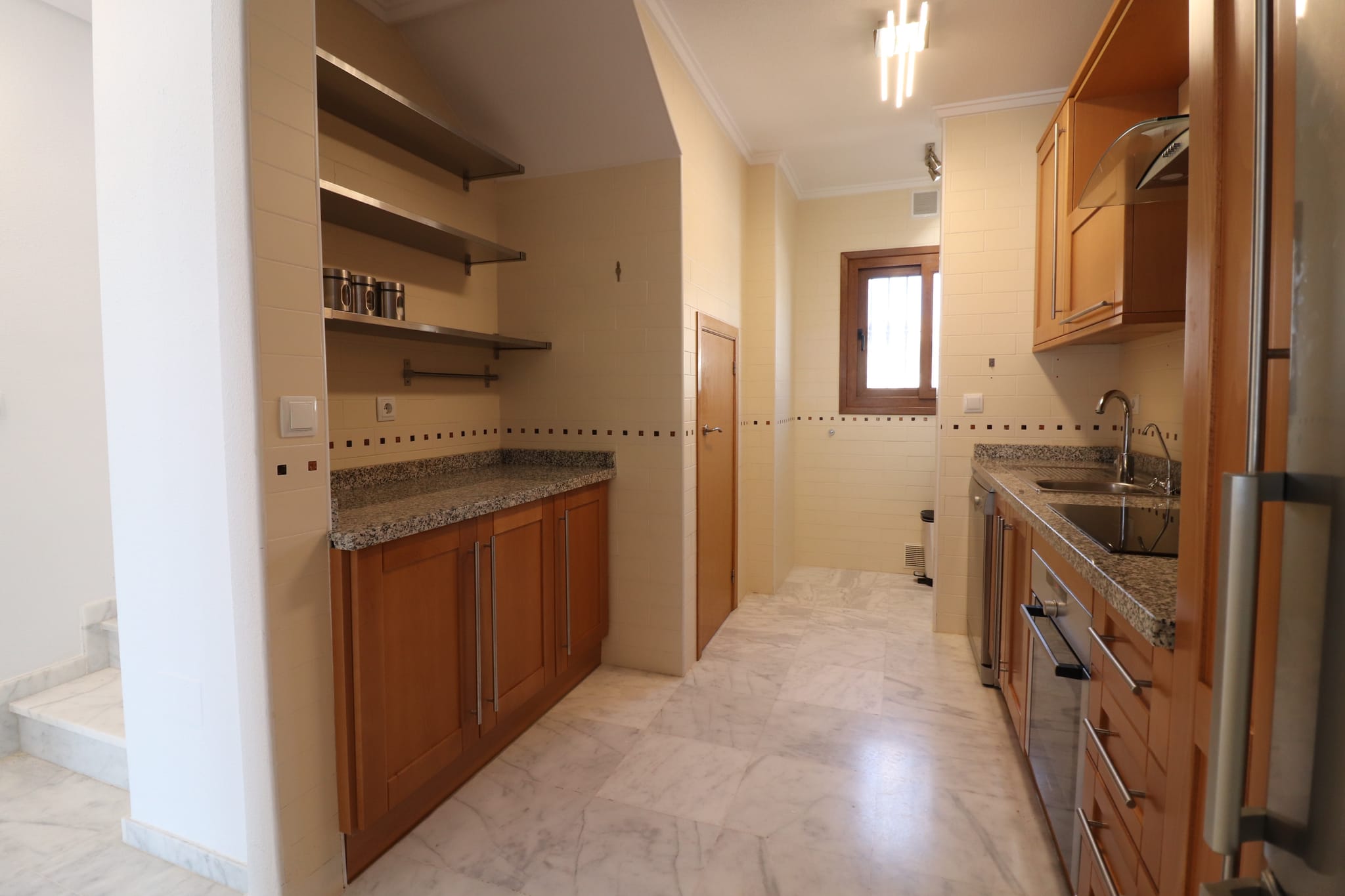 Venta. Villa en Algorfa