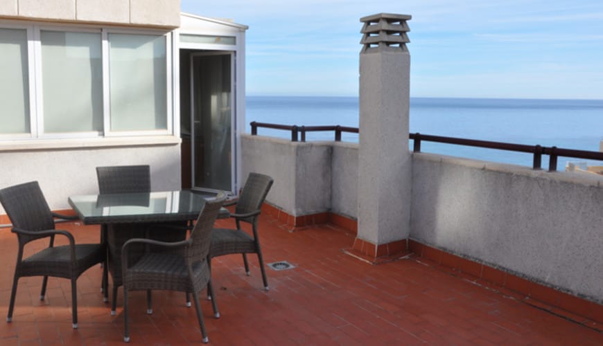 Se vende varios aticos con vistas al mar en Calpe