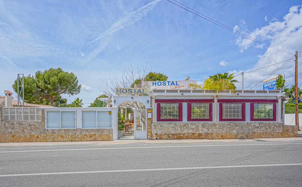 Venta. Commercial Unit en Calpe