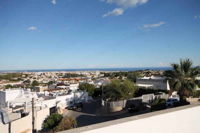 Venta. Villa en San Miguel de Salinas