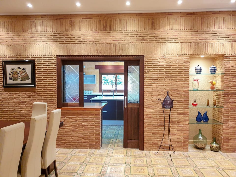 For Sale. Villa in Pedreguer