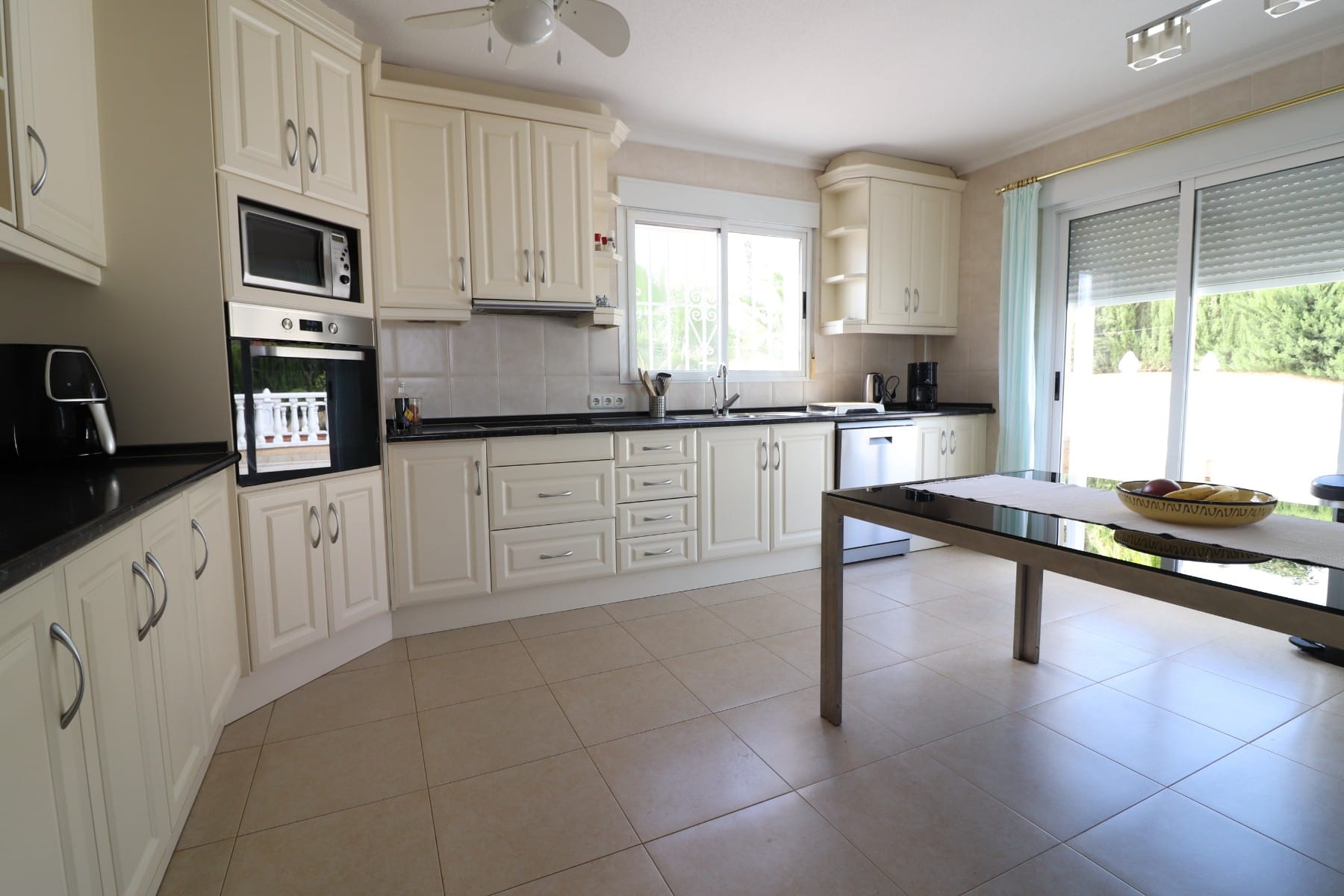 For Sale. Villa in Algorfa