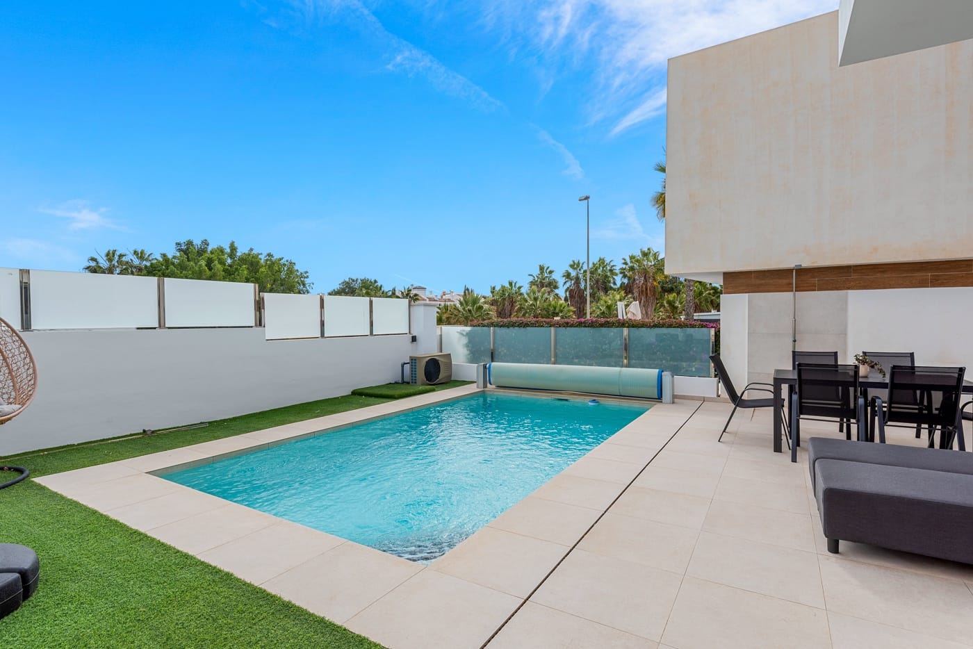 Venta. Villa en Orihuela Costa