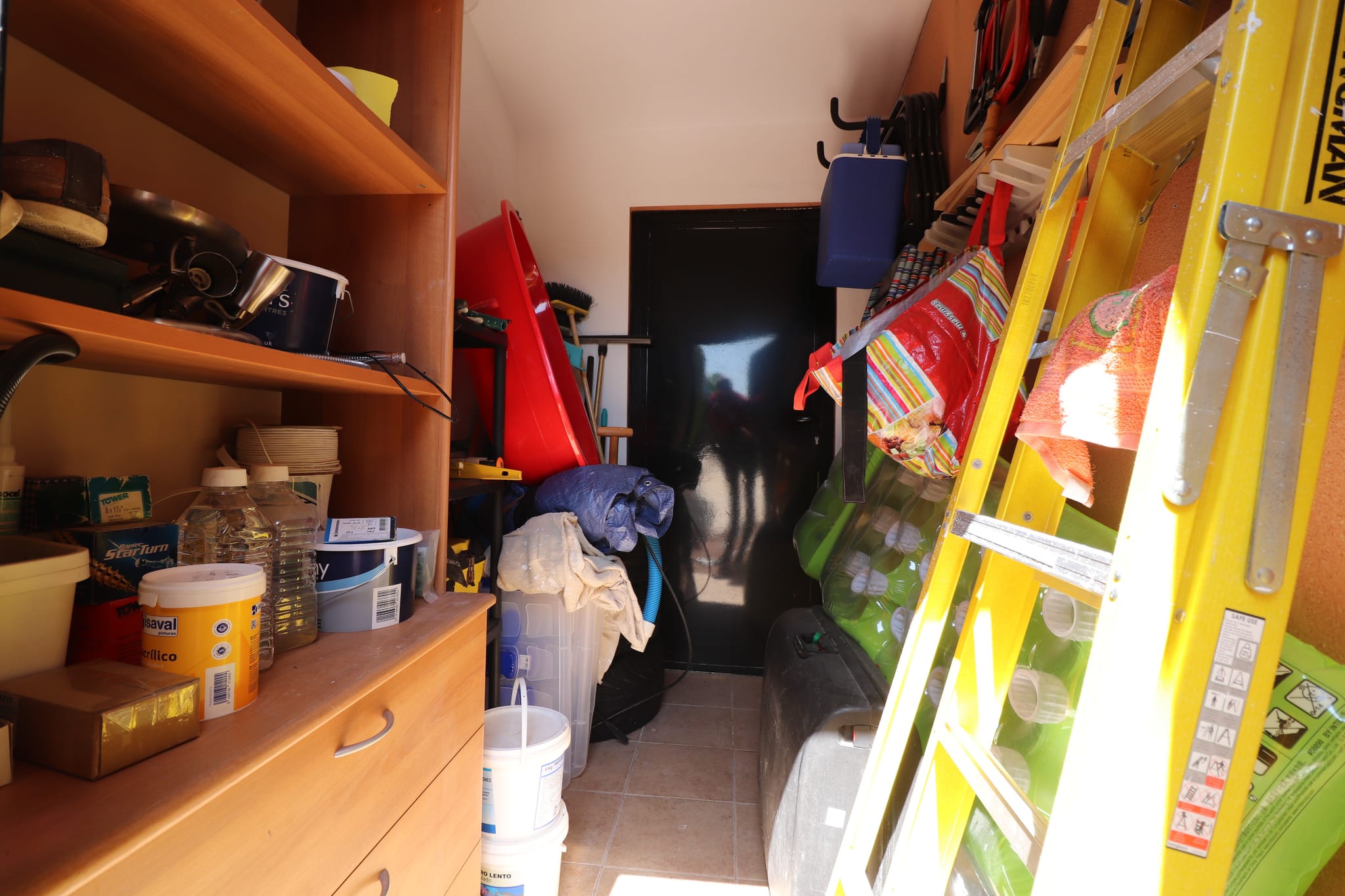 Venta. Villa en Algorfa