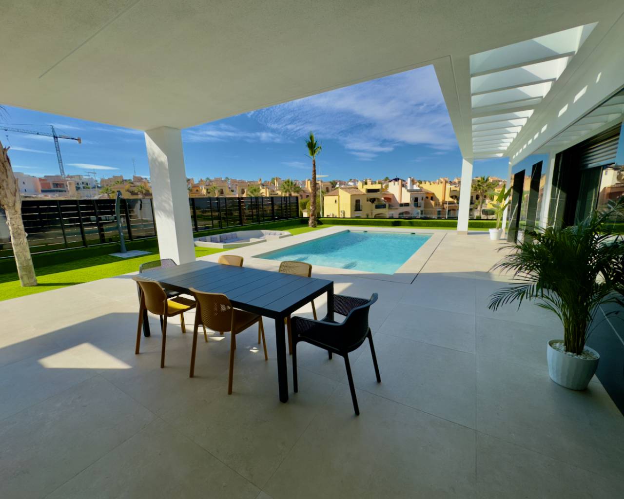 For Sale. Villa in Algorfa
