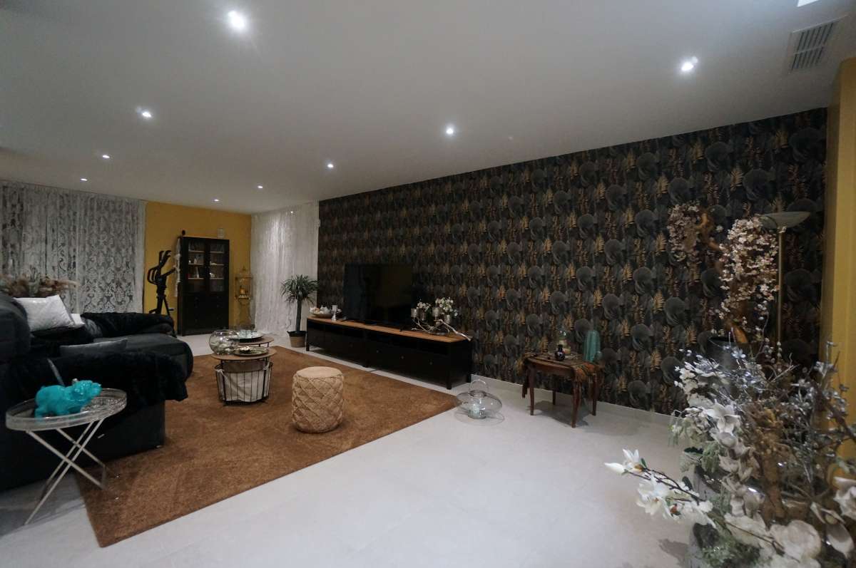 Venta. Villa en Polop