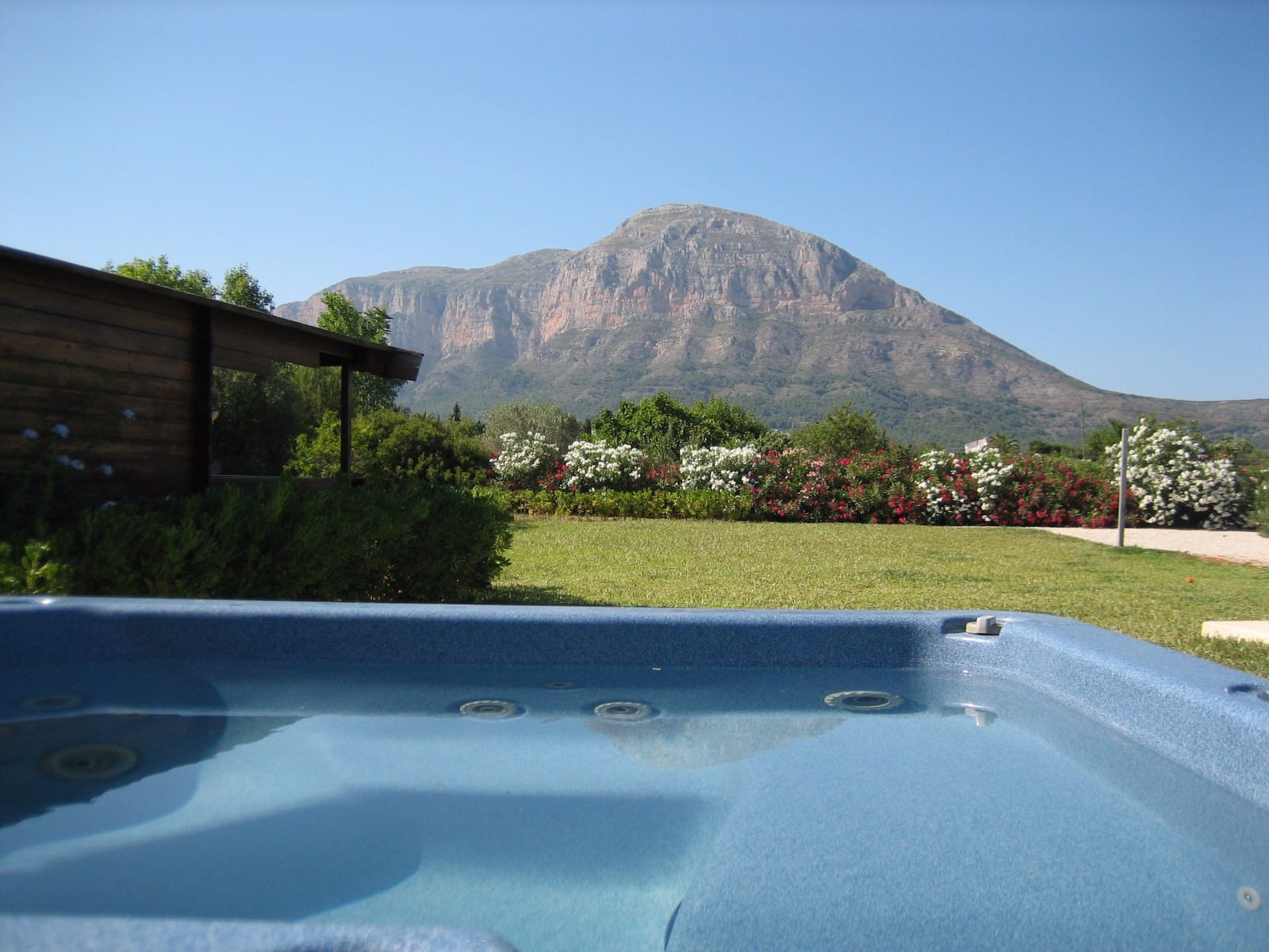 Verkoop. Villa in Javea