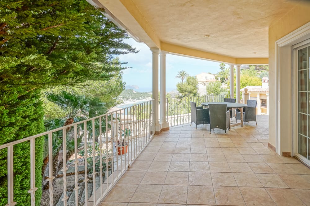 Verkoop. Villa in Javea