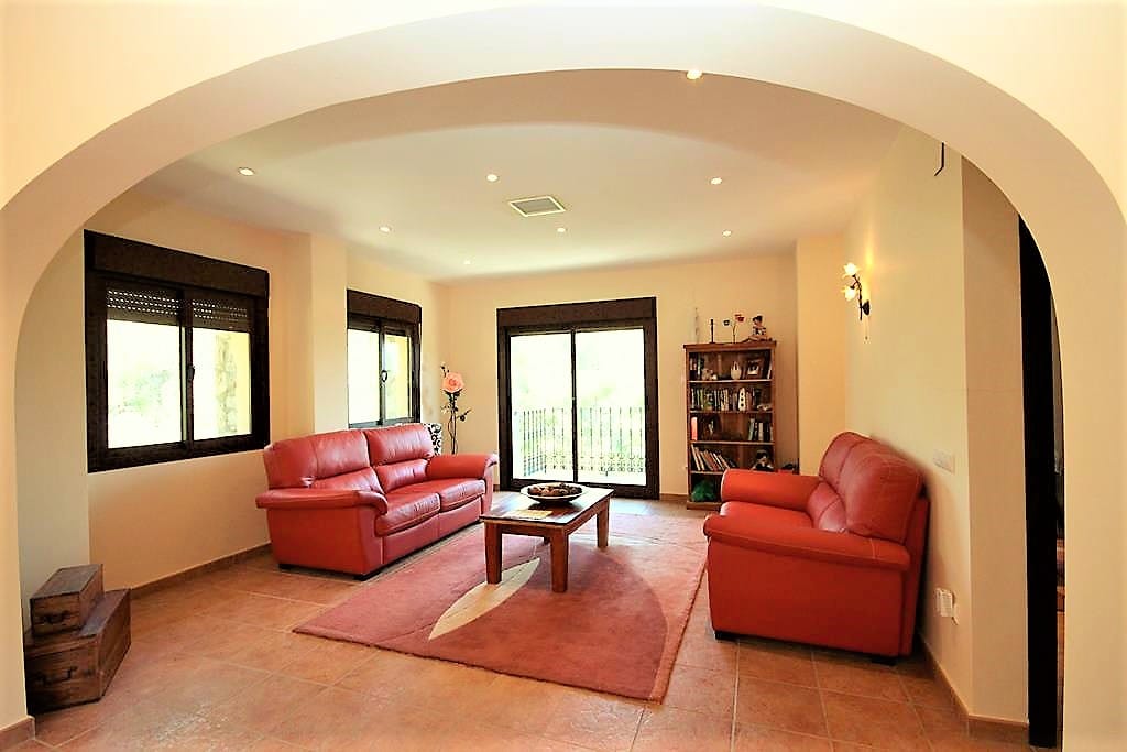 For Sale. Villa in Lliber