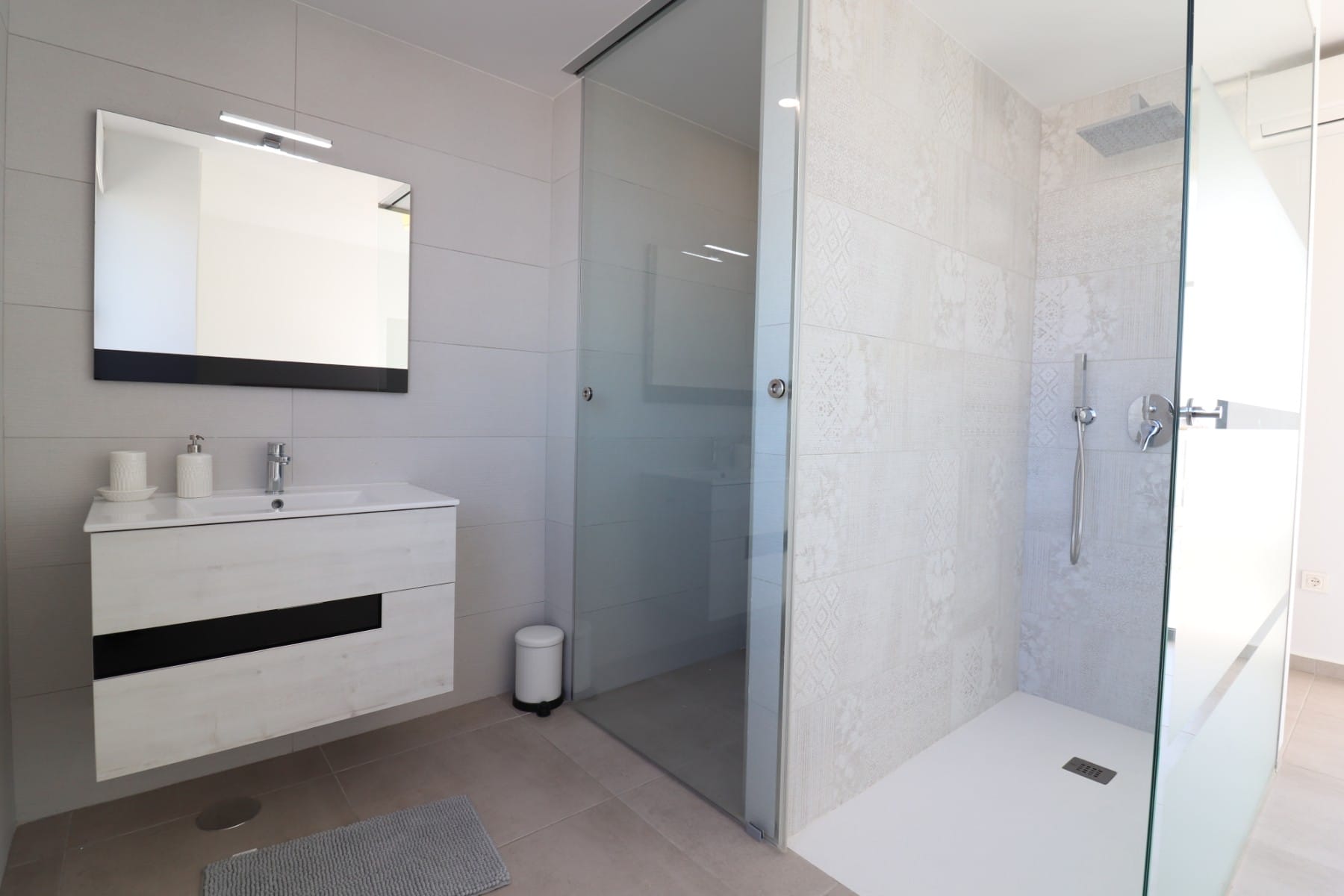 For Sale. Villa in Benijofar