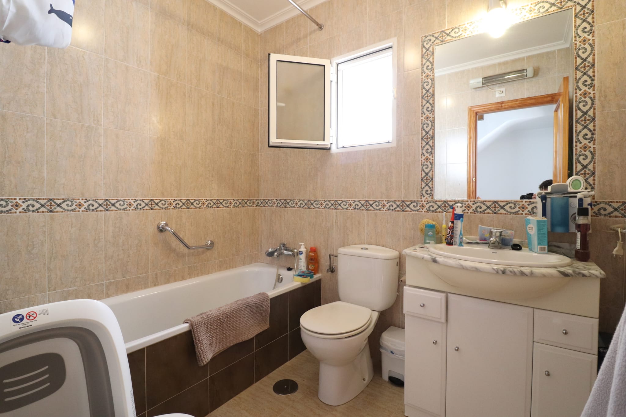For Sale. Townhouse in Daya Nueva