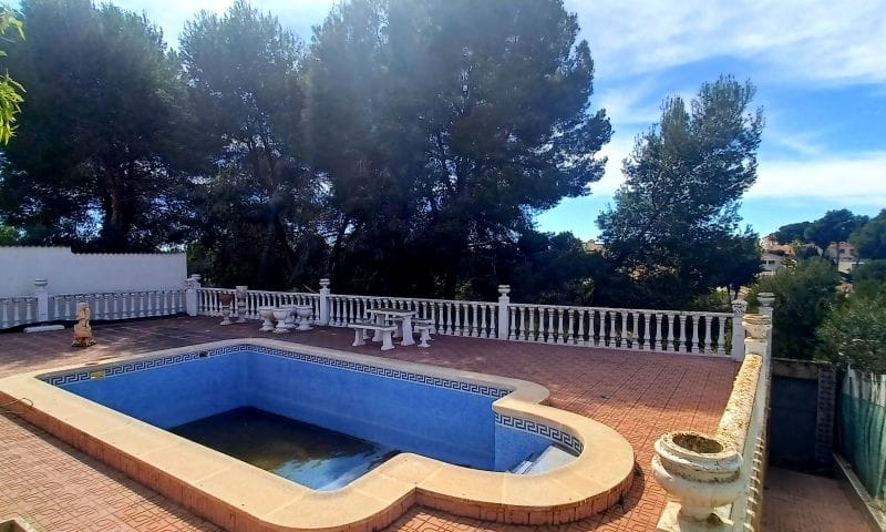 Venta. Villa en Pinar De Campoverde