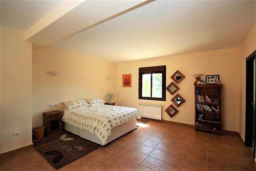 For Sale. Villa in Lliber