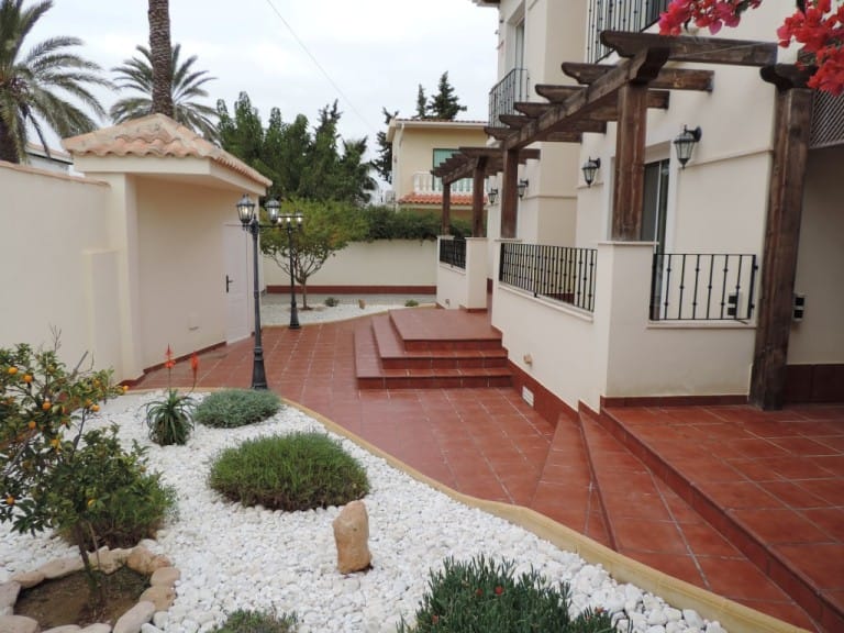 For Sale. Villa in Orihuela Costa