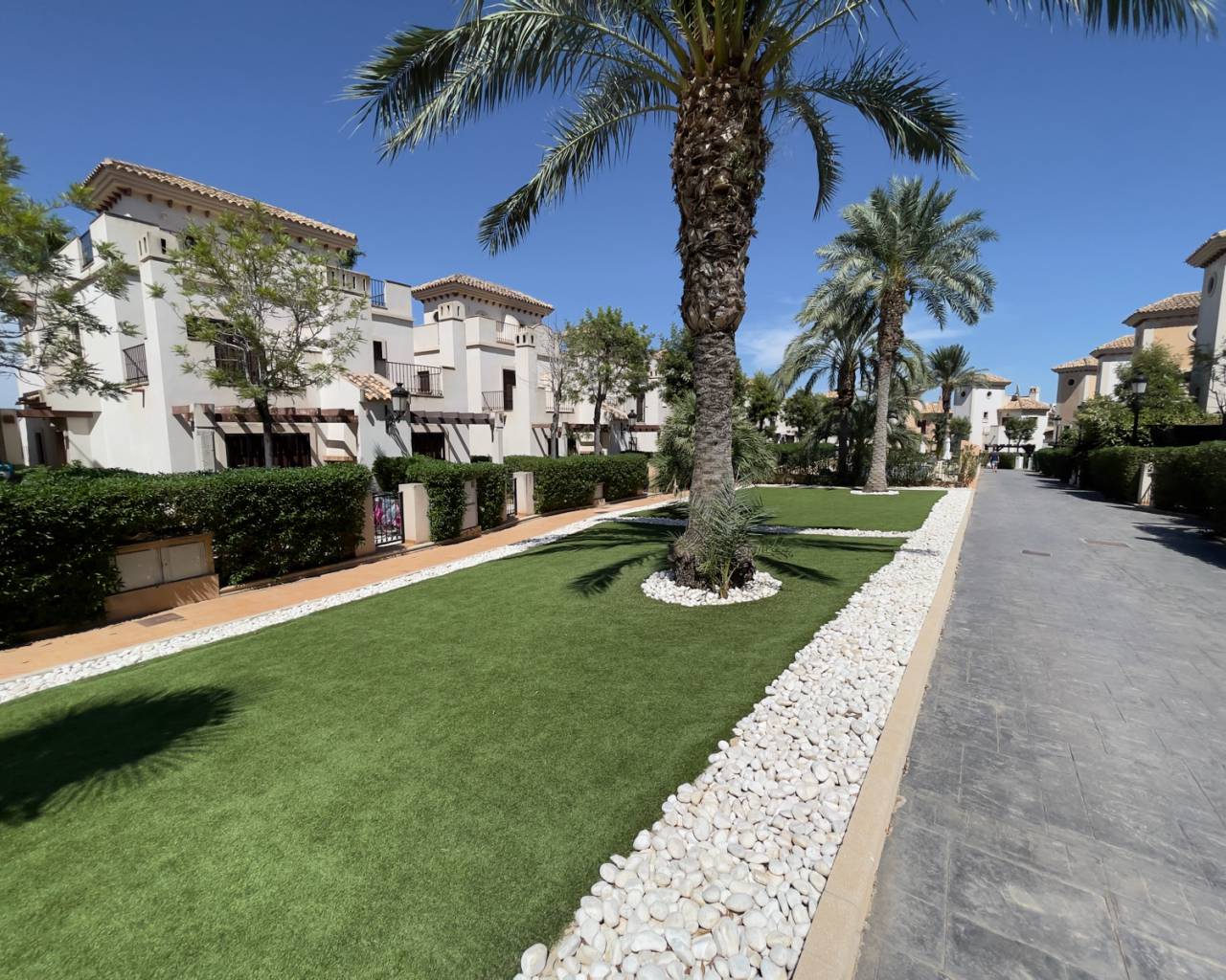 Venta. Villa en Algorfa
