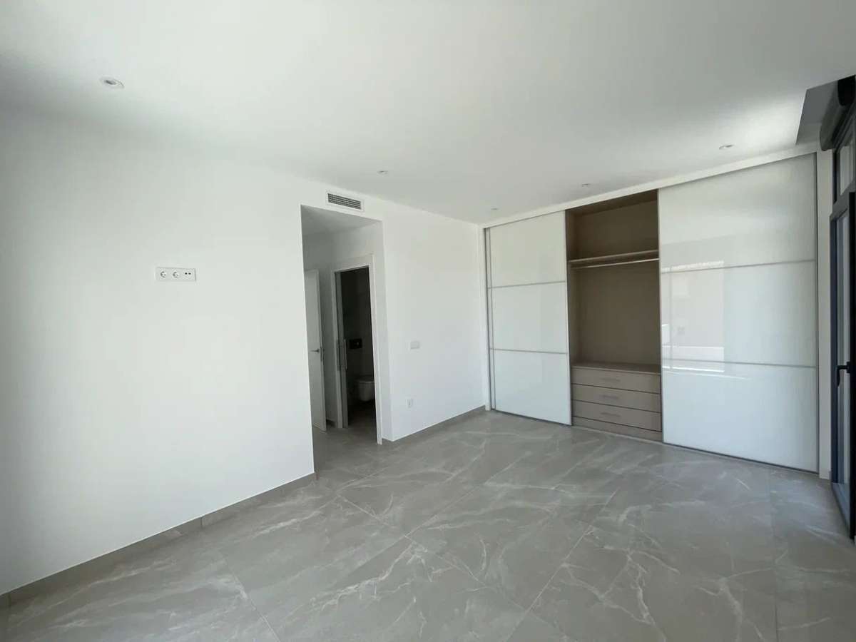 Verkoop. Villa in Calpe