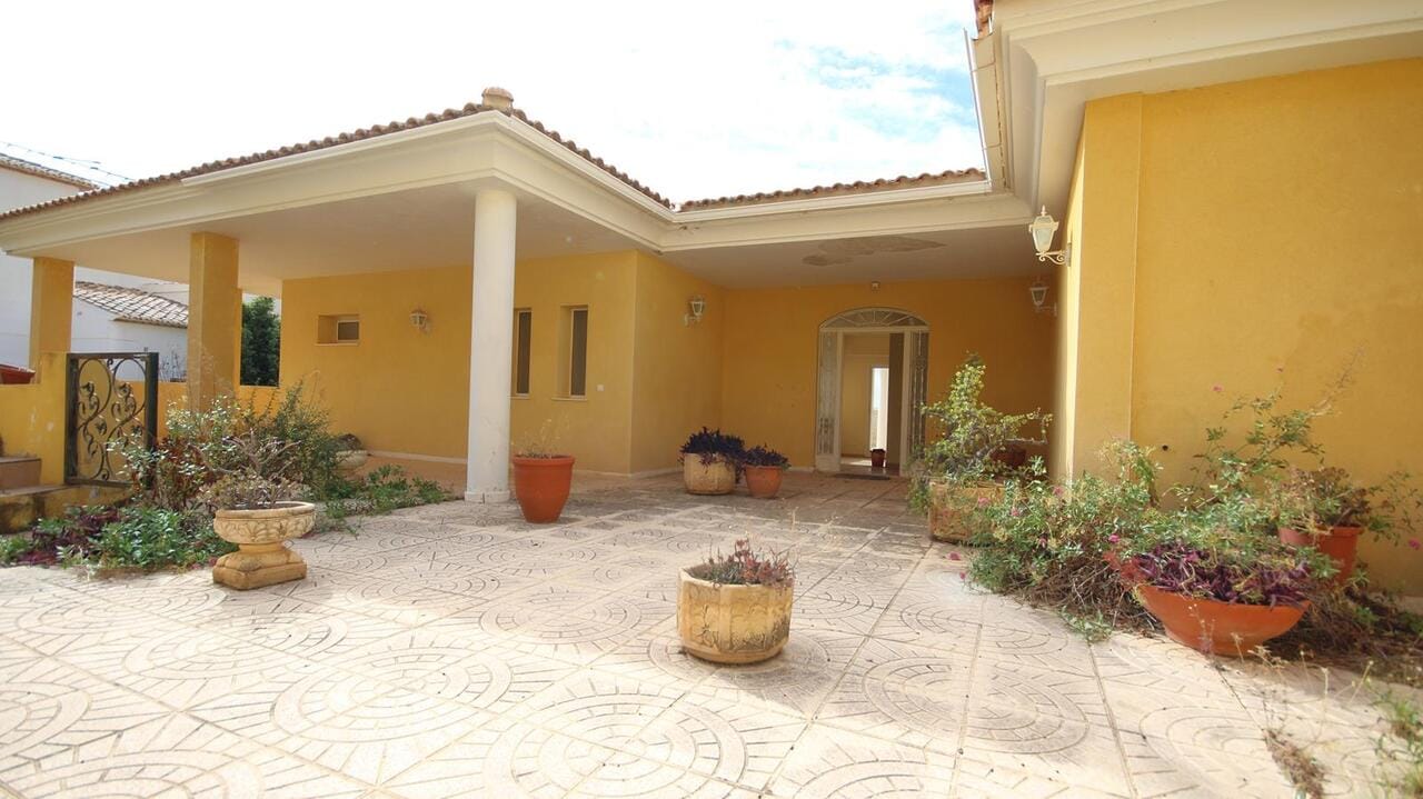 For Sale. Villa in Altea