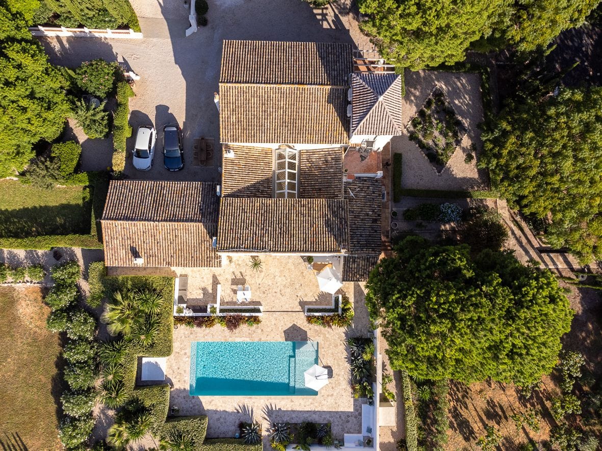 Beautiful manor house just a stone's throw from Dénia.