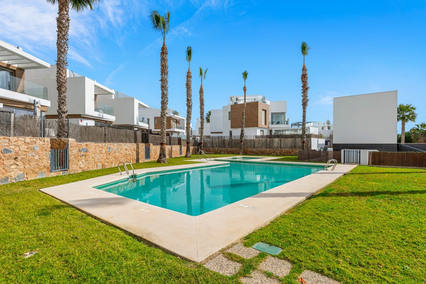 Venta. Villa en Orihuela Costa